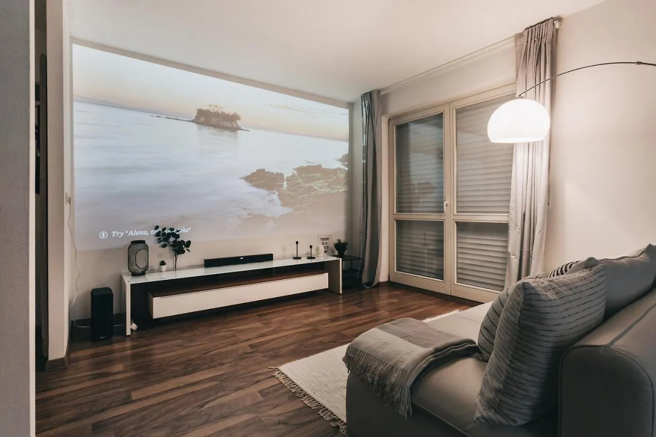 Modernes Apartment Mit Heimkino In Dresde